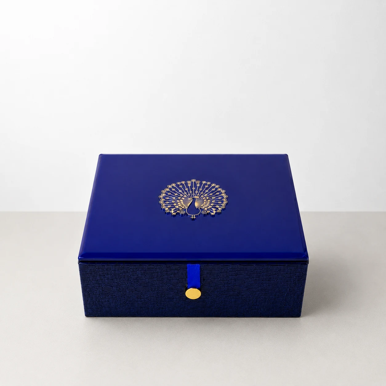 Peacock Dry Fruit Box front featuring an elegant peacock design, premium luxury finish and magnetic closure, perfect for dry fruits, chocolates, festive gift hampers, weddings and corporate gifting.